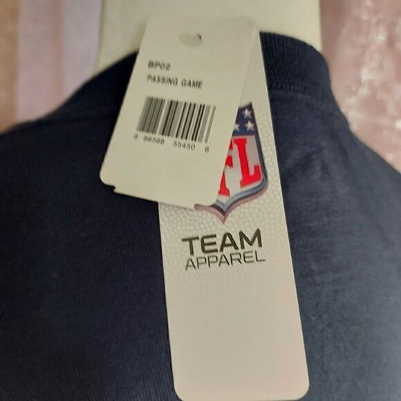 New NFL RAMS shirt size medium - Picture 3 of 6